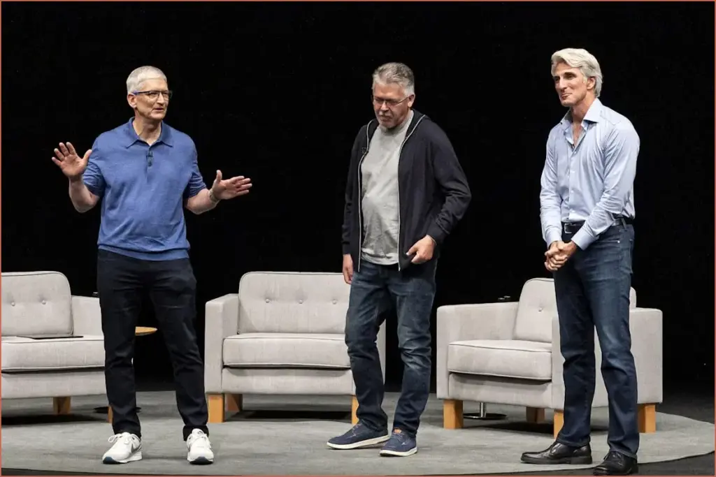 Apple reshuffles ai leadership to revitalize siri