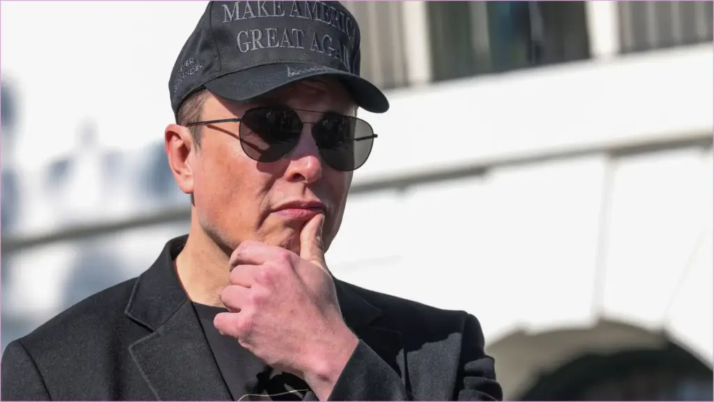 Elon Musk Urges Tesla Team to Hold Their Stock Elon musk urges tesla team to hold their stock