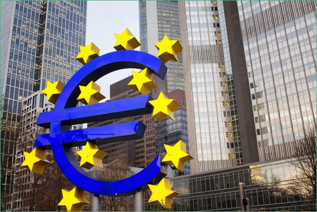 Enhancing strategic autonomy through a digital euro
