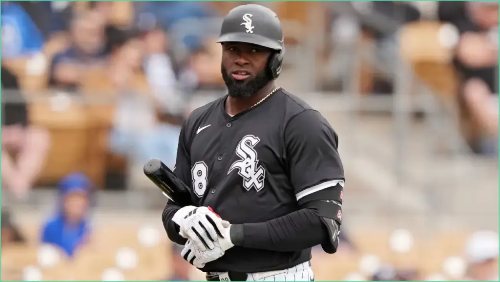 Forecasting the white sox's defeats and mlb's weakest teams for