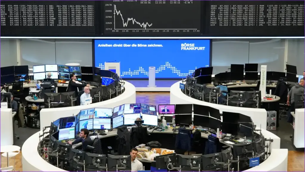 Market pulse: real time updates on stocks and monetary policy