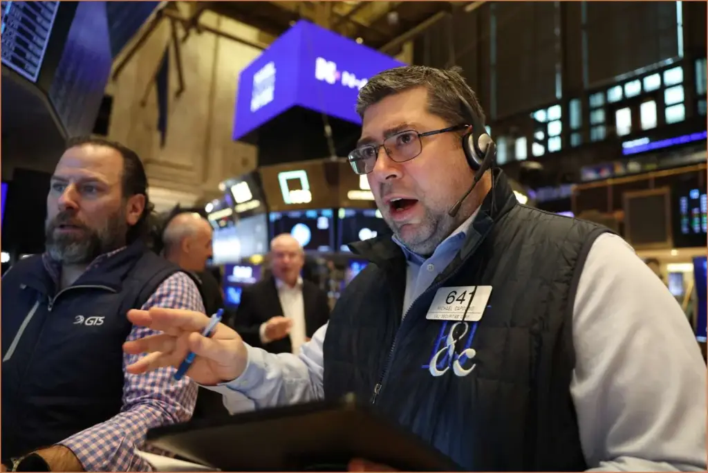 Markets dive as inflation surges and consumer confidence falters; big