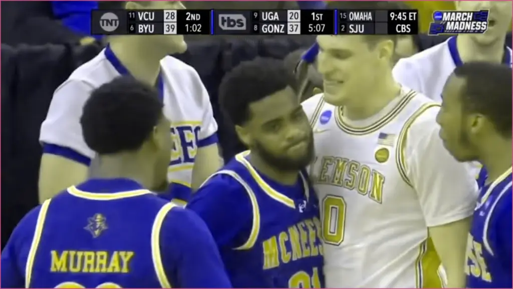 Ncaa tournament highlights the unnecessary role of tv analysts