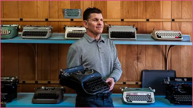 The Last Echoes of Typewriter Keys in America The last echoes of typewriter keys in america