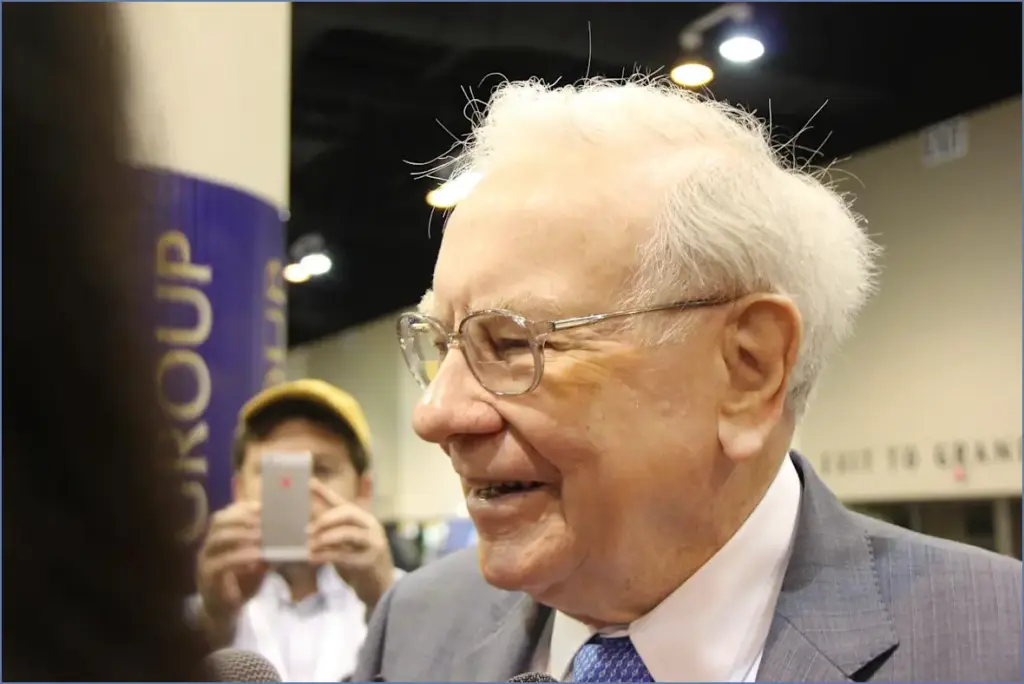 Top warren buffett stocks thriving in a tumultuous market