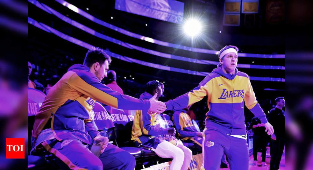 Lakers set to create big 3 with $228.2 million bucks