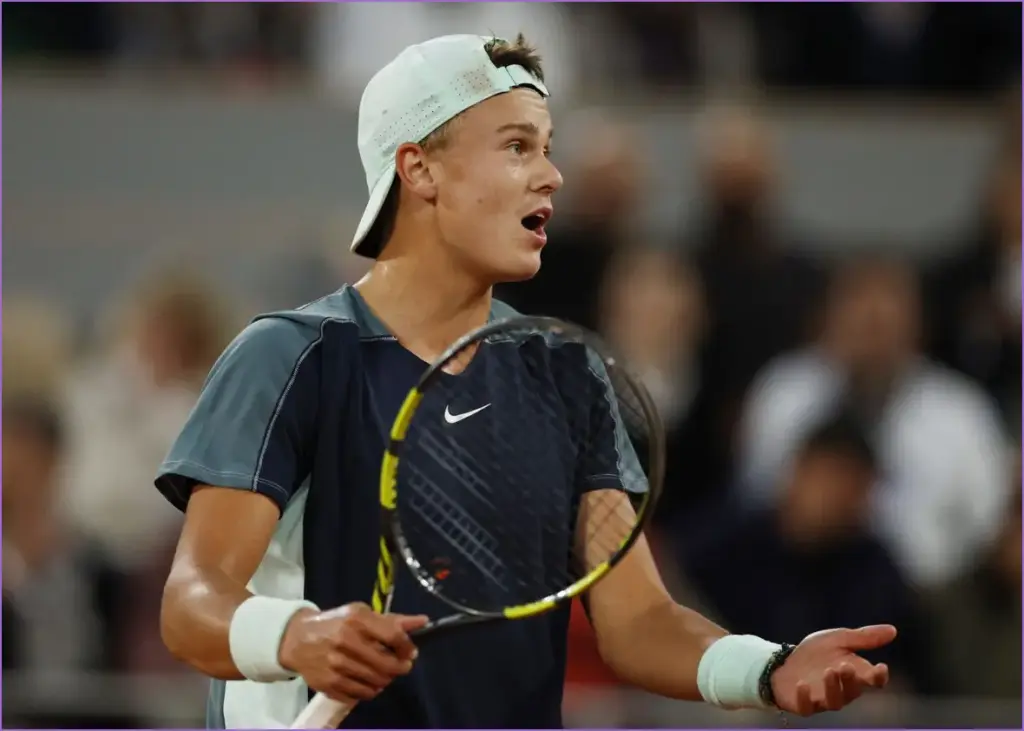 Holger rune's epic reaction to novak djokovic's dream car in