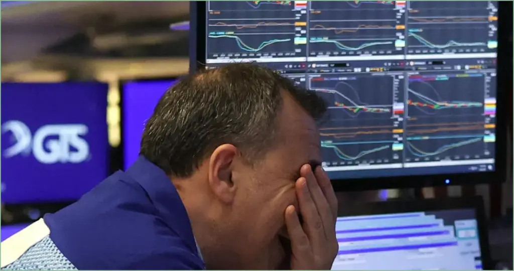 Market turmoil: dow falls over 2,200 points as nasdaq enters