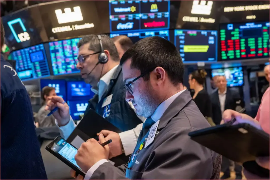 Tech Giants Propel S&P 500 and Nasdaq to Afternoon Gains Tech giants propel s&p 500 and nasdaq to afternoon gains