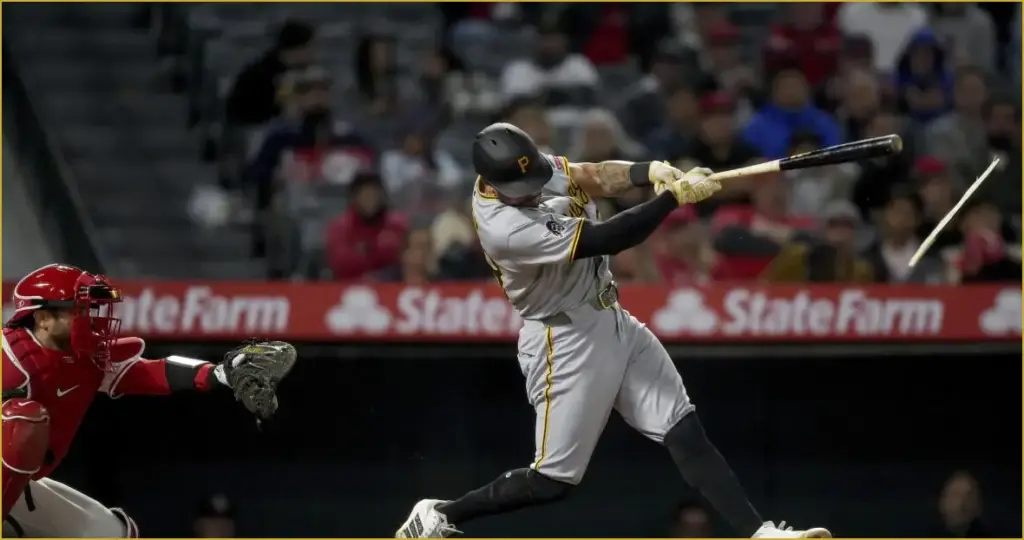 Tommy pham faces suspension and fine over inappropriate gesture toward