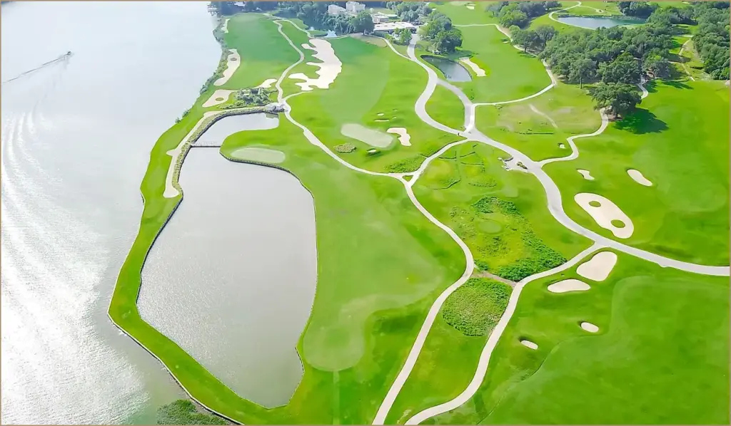 Top 12 must play golf courses in texas