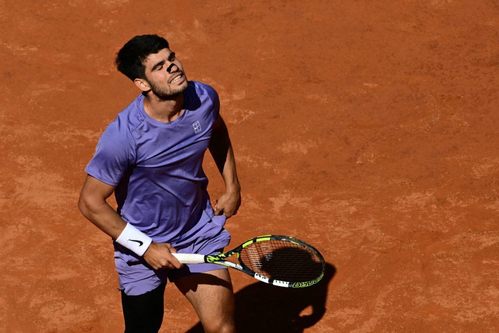 Alcaraz prepares for italian open final after fiery semi final against