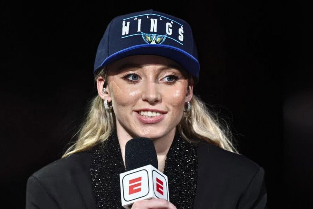 Bold rookie prediction for paige bueckers from former ncaa rival