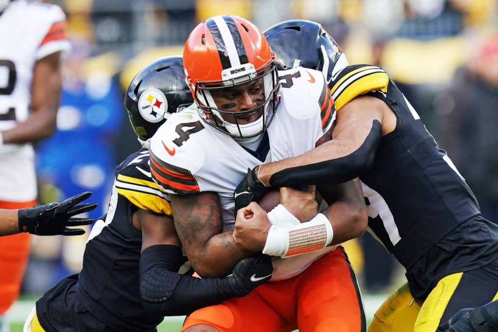 Browns bolster defense with veteran safeties and add receiver prospects