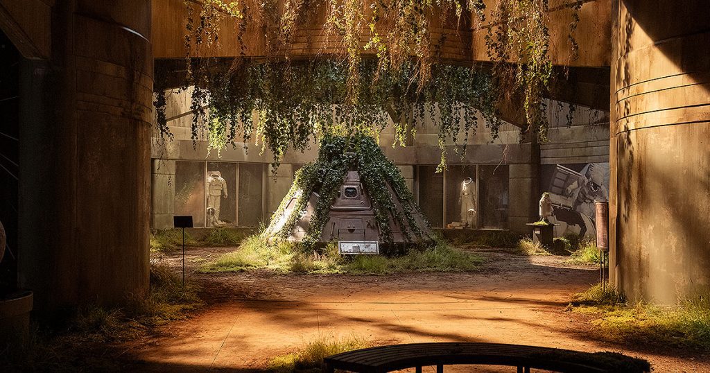Discovering the forgotten apollo capsule in the last of us