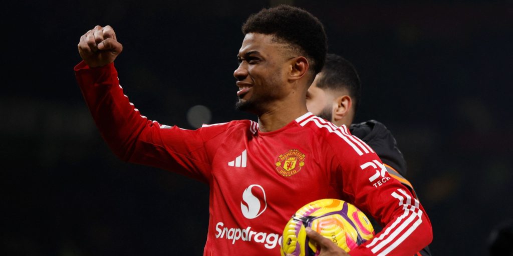 Man utd pursues top striker talent