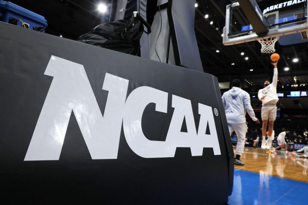 Ncaa settlement revived as judge reviews roster limit changes