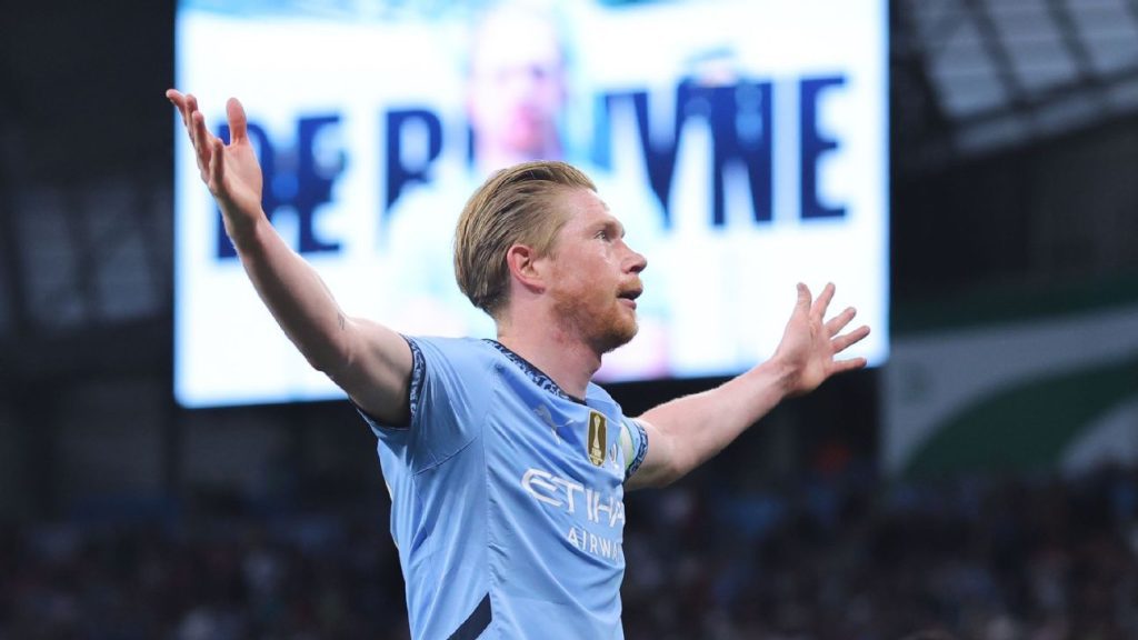 Napoli seeks to outmaneuver liverpool for de bruyne