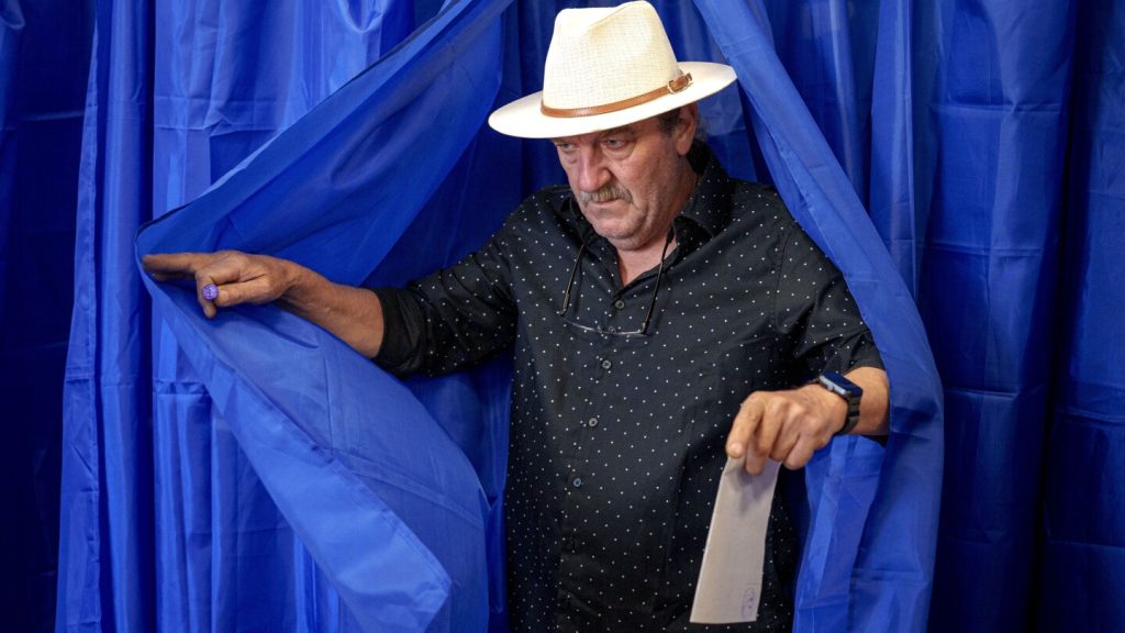 Romanians head to the polls again amidst political turmoil