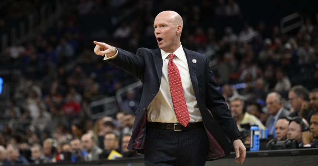 Villanova's kevin willard unveils his new basketball coaching staff