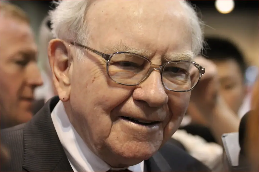 Berkshire hathaway shines in a bear market: discover two even