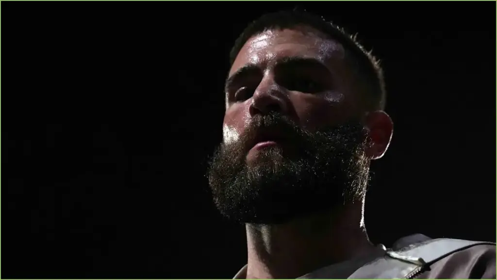 From struggles to strength: caleb plant's journey to triumph