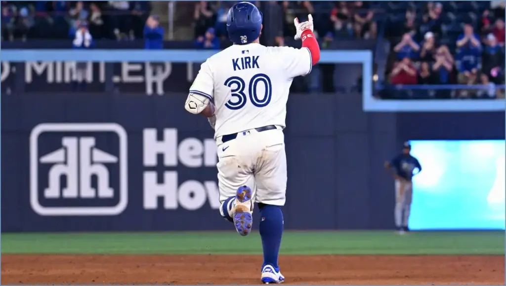 Kirk's thrilling comeback powers blue jays past rays