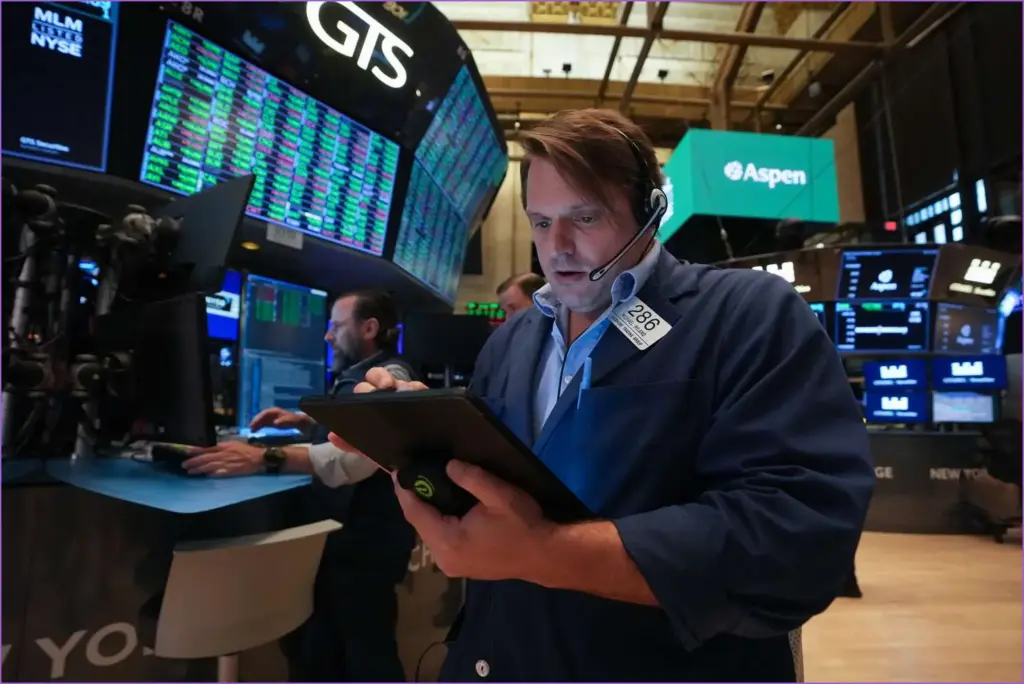 Market Rally as Trump Announces UK Trade Deal and Bitcoin Surpasses $100K Market rally as trump announces uk trade deal and bitcoin