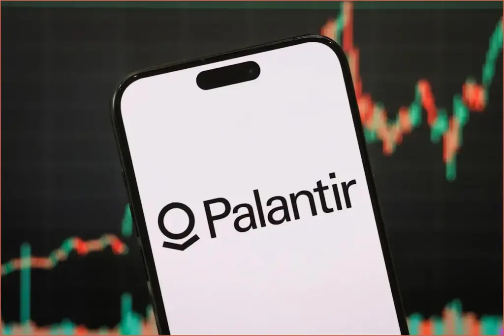 Palantir Faces Weekly Decline Amid Valuation Concerns Palantir faces weekly decline amid valuation concerns