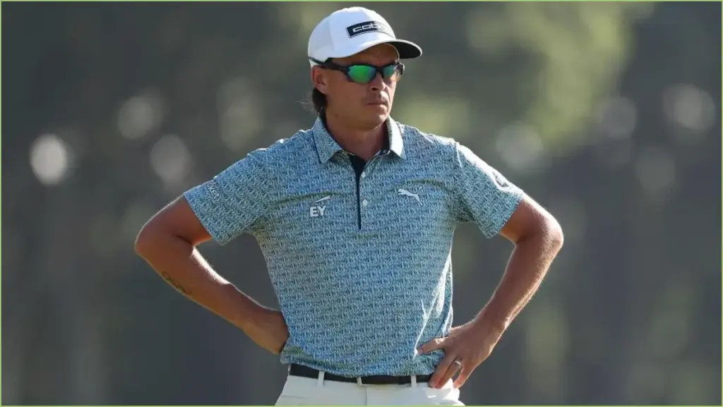 Rickie Fowler Stays in Contention as Scottie Scheffler Just Scrapes Through Cut at 2025 Charles Schwab Challenge Rickie fowler stays in contention as scottie scheffler just scrapes