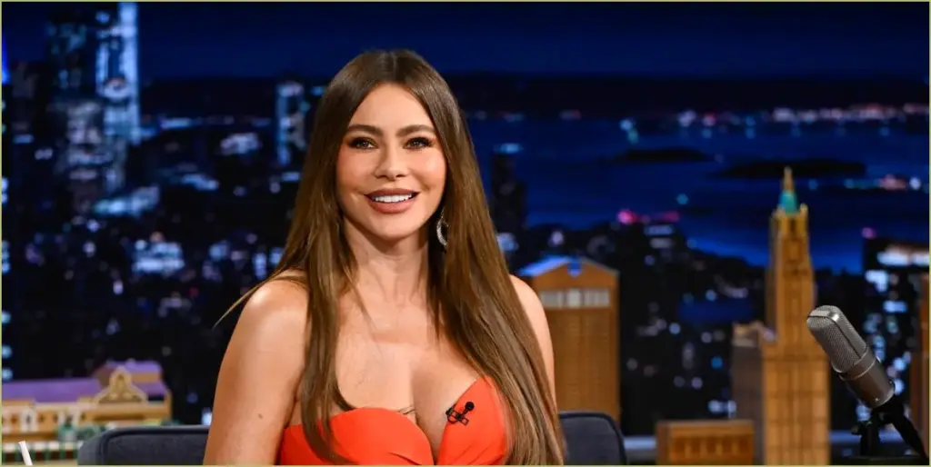 Sofía vergara shares her thoughts on wealth in relationships