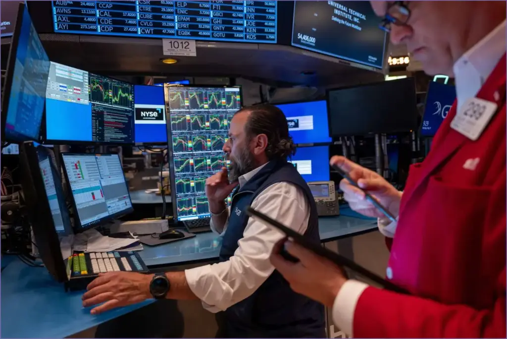Stocks slide amid renewed trade tensions from trump’s eu and