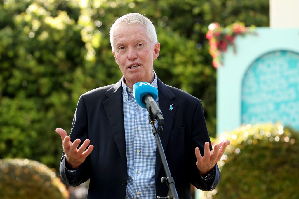 Australian open director shares thoughts on lack of women's night