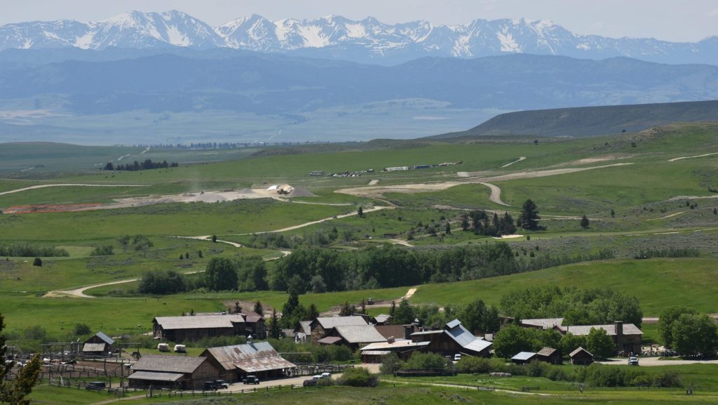 Dispute over water rights erupts at crazy mountain ranch golf
