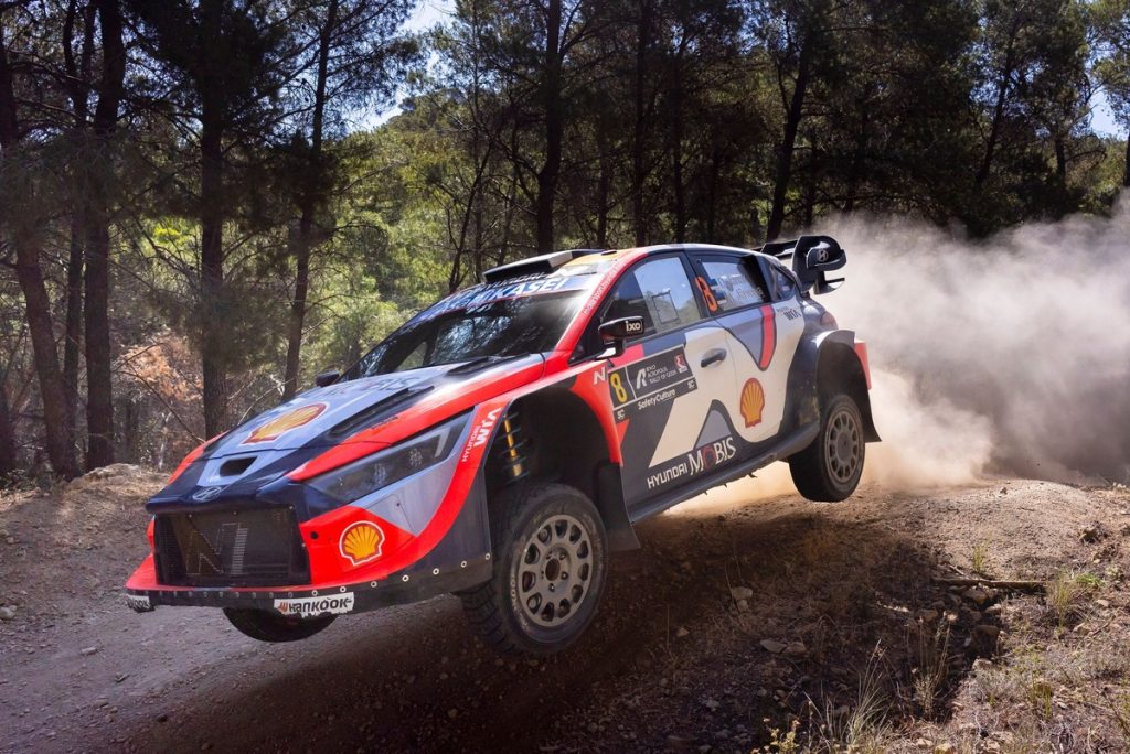 Hyundai dominates as attrition hits the competition