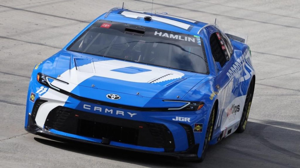 Nascar at michigan: expert picks and predictions for 2025 firekeepers
