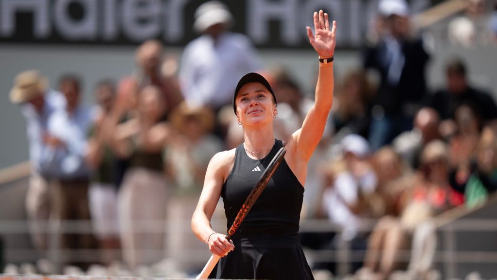 Svitolina, swiatek, and sabalenka advance to french open quarterfinals