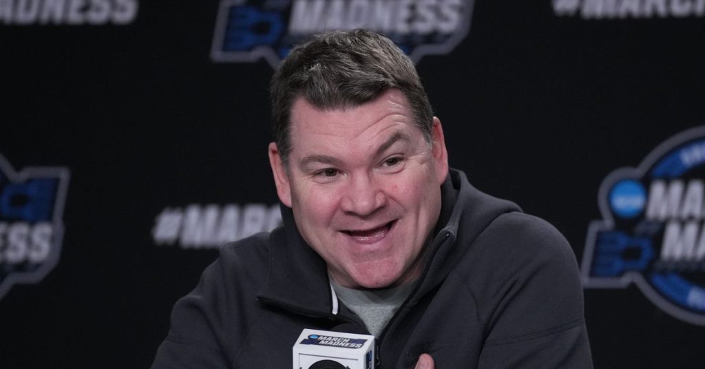 Tommy lloyd reflects on arizona wildcats men's basketball evolution since