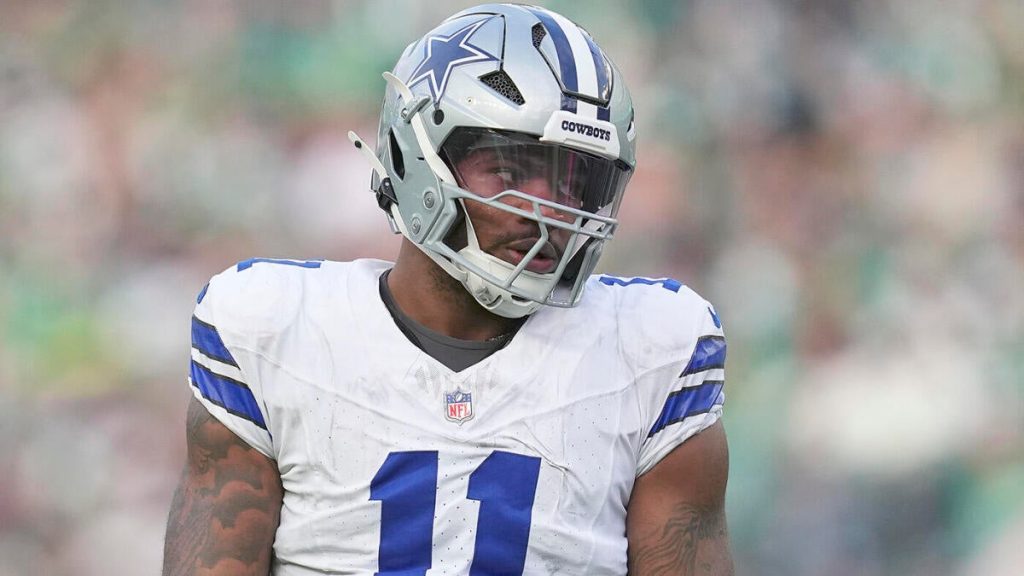 Top nfl stars sit out 2025 offseason over contract disputes