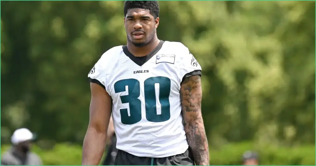 Insights from the eagles' spring practices: 14 key questions addressed