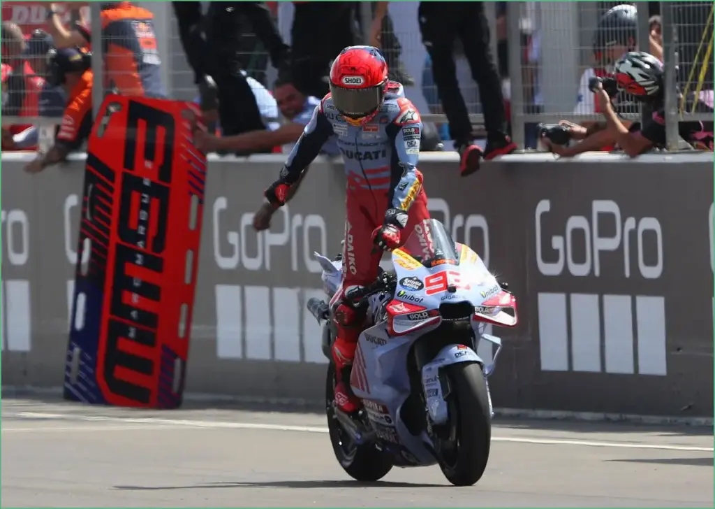 Marc marquez takes a bold step just before aragon motogp