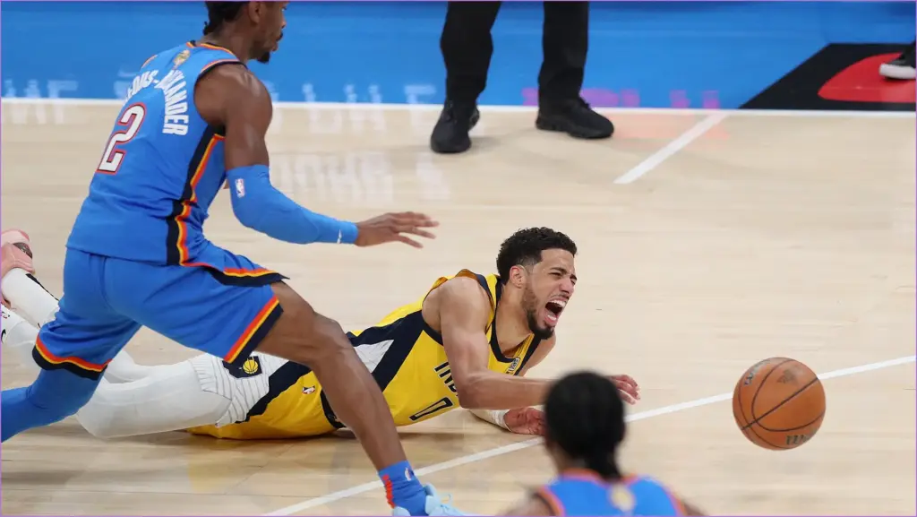Tyrese haliburton departs nba finals game 7 with right leg