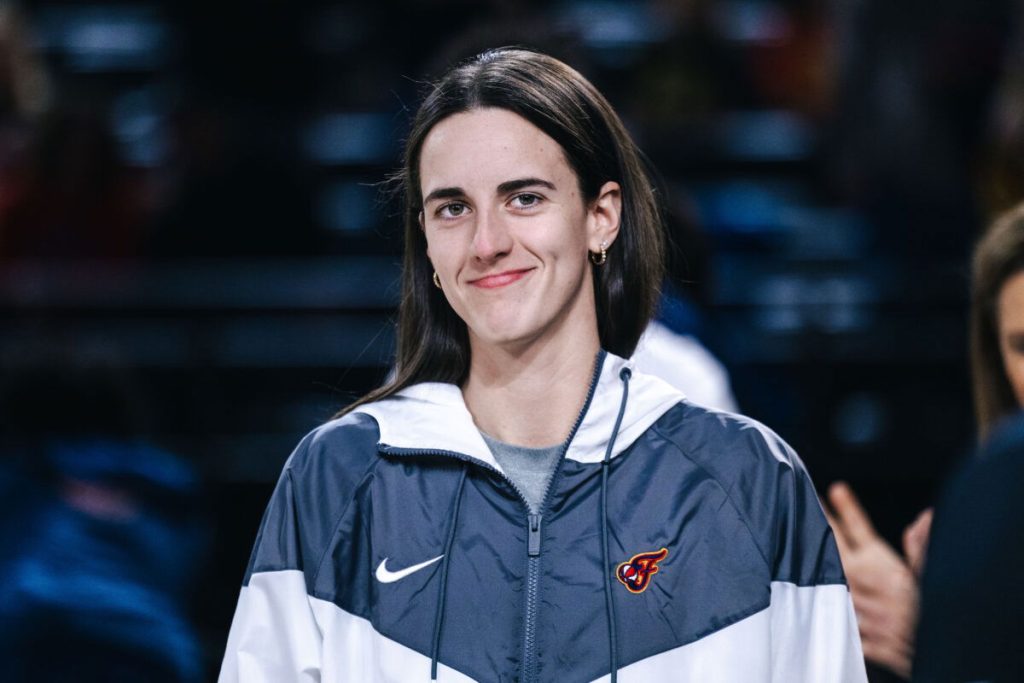 Caitlin clark’s touching interaction with ny liberty rivals captivates wnba