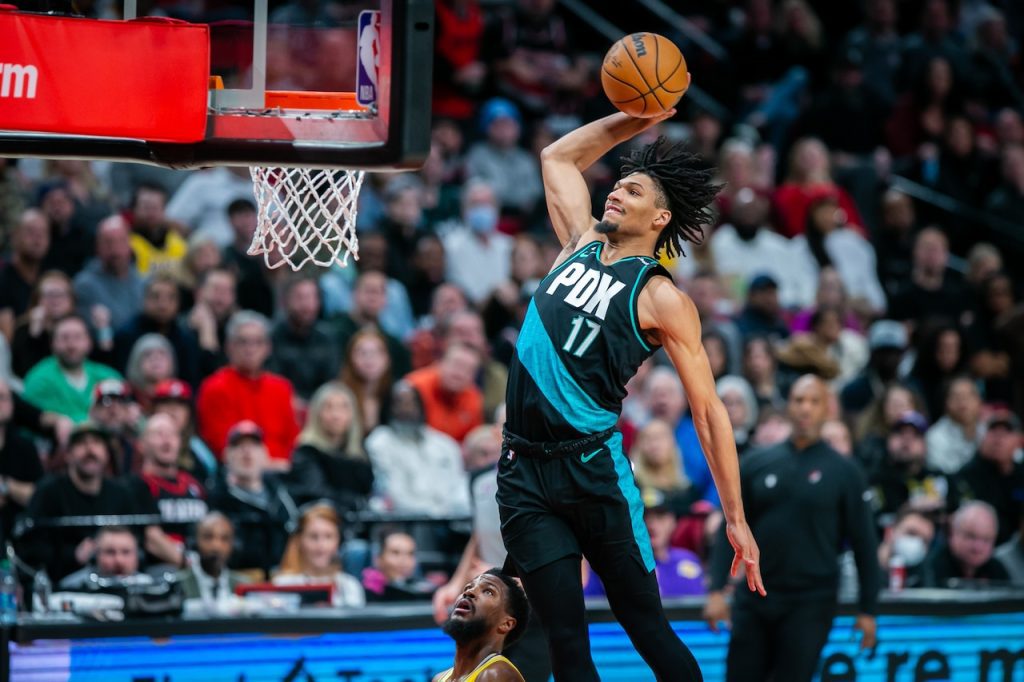 Catching the rim: a call for oregon's next trail blazers