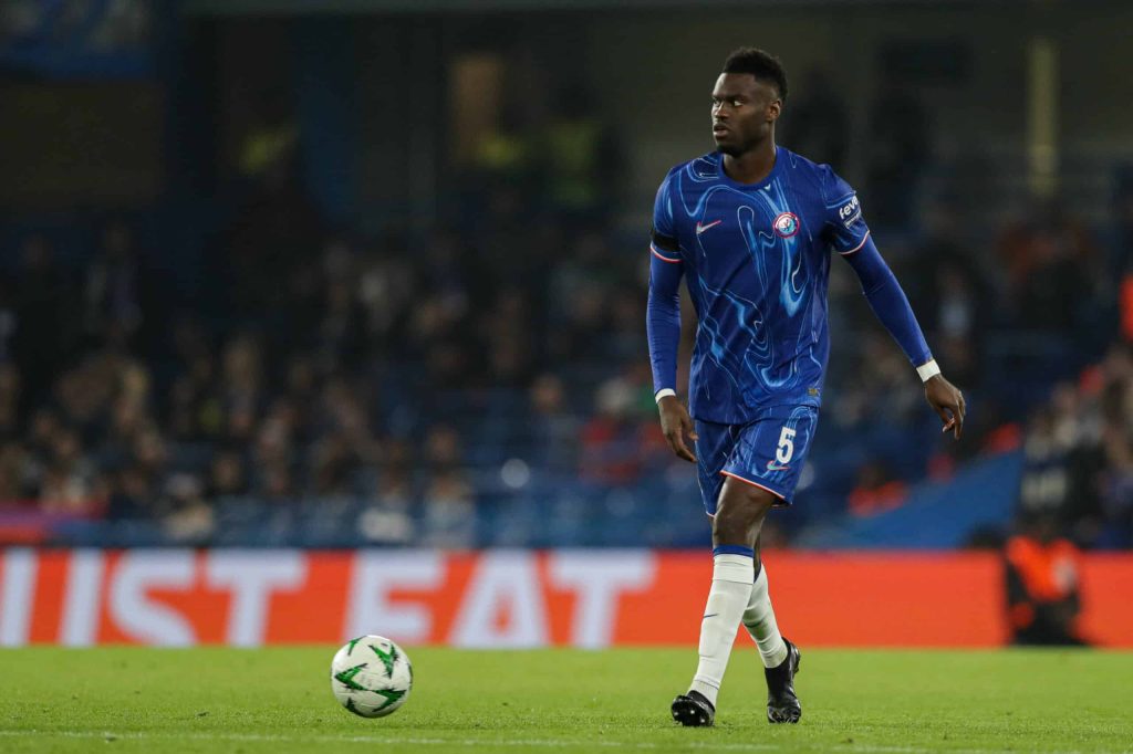 Chelsea defender committed to staying amid marseille interest