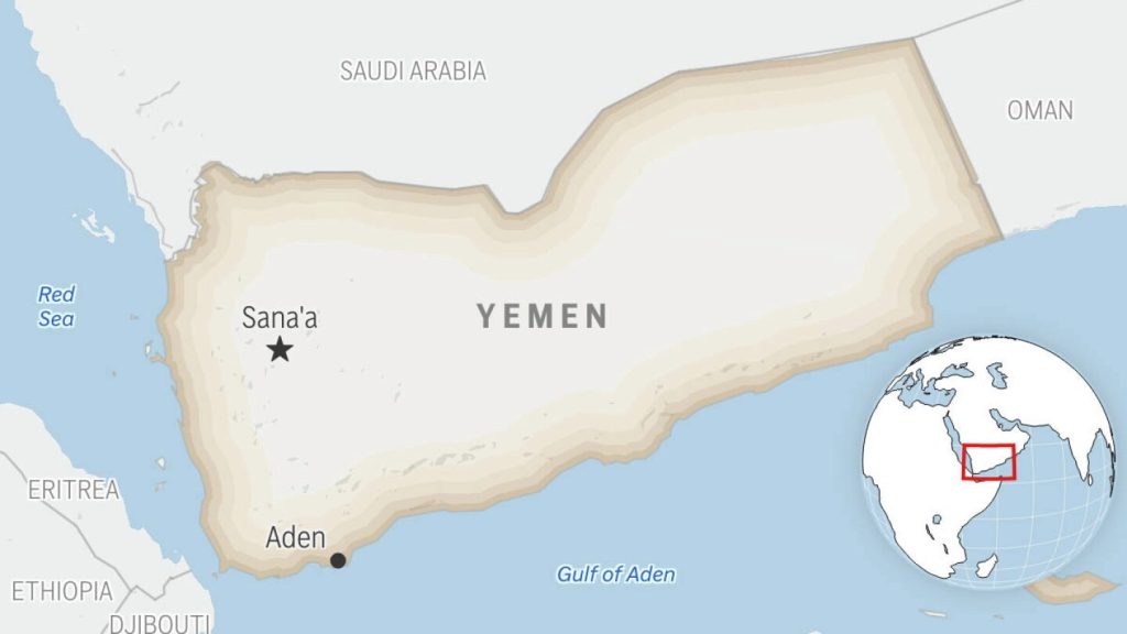 Crew evacuates amid red sea ship attack
