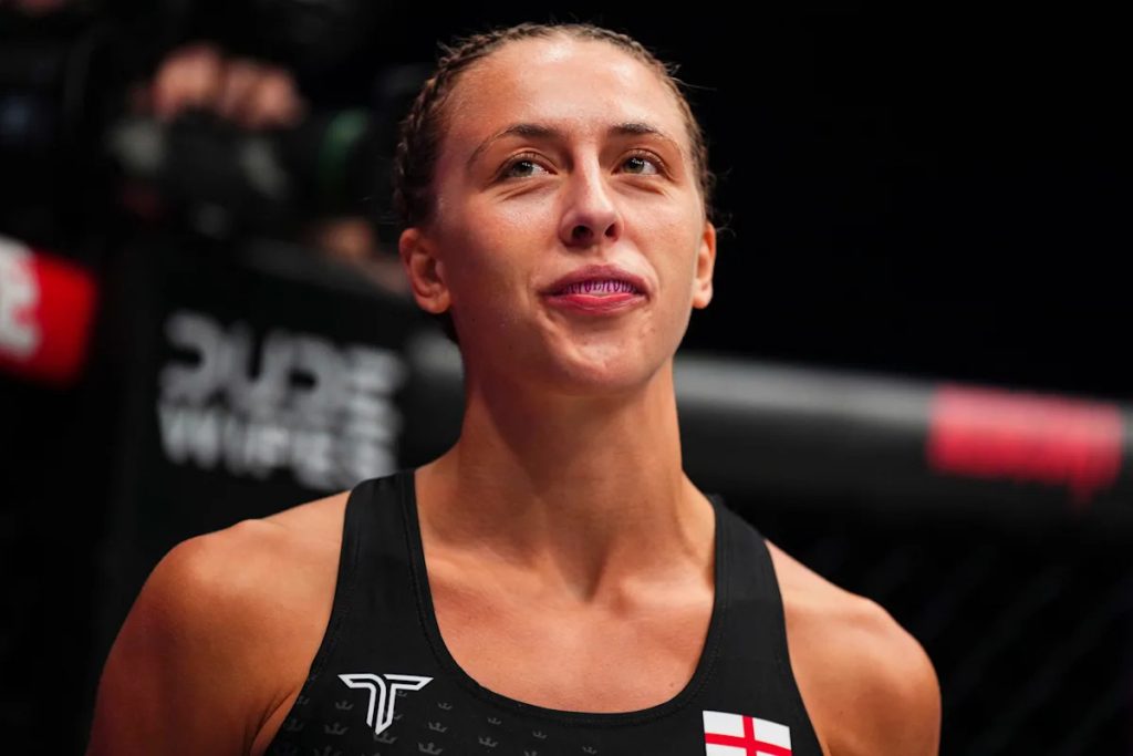 Dakota ditcheva reveals new pfl contract and expresses frustration over