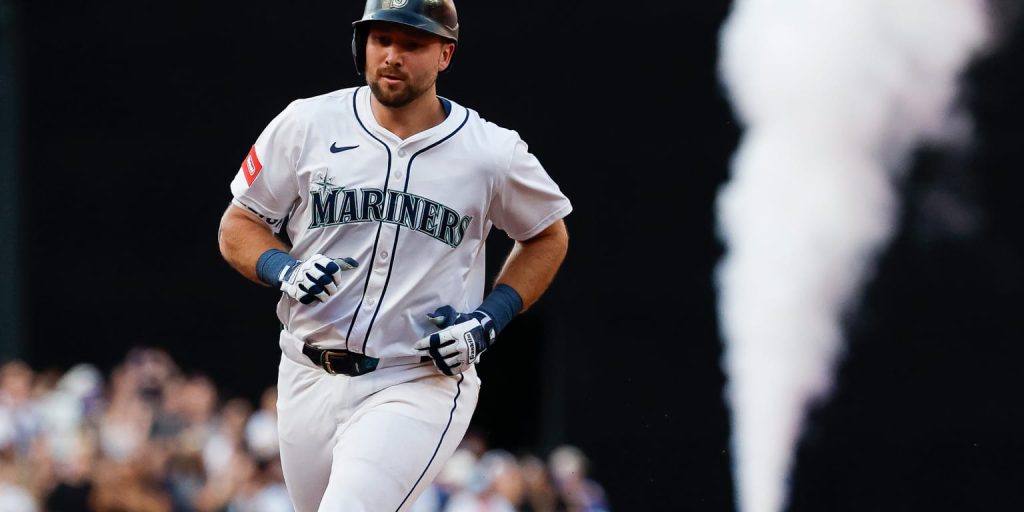 Gilbert shines with 10 strikeouts as raleigh powers mariners to