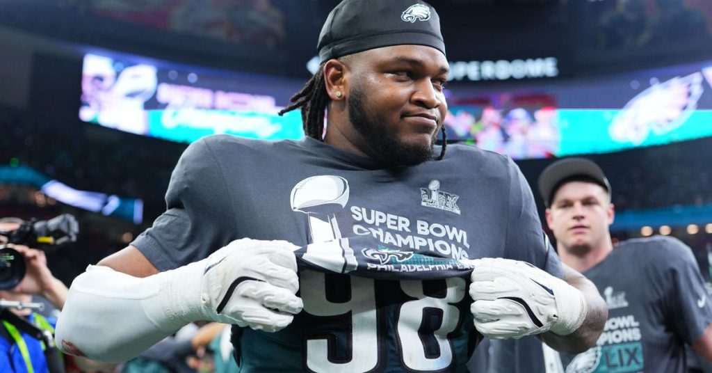 Jalen carter poised for hall of fame greatness, says former
