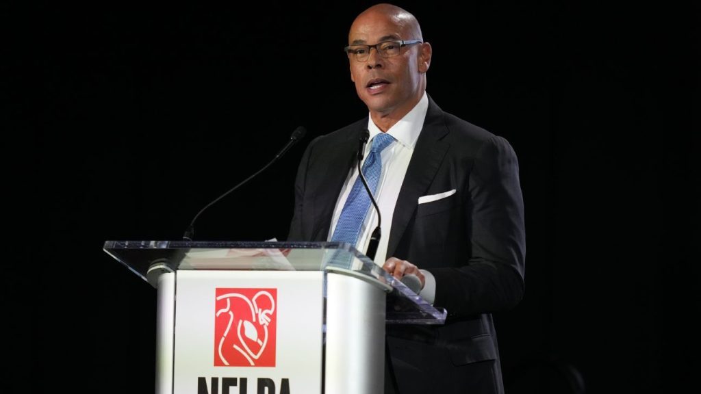 Lloyd howell steps down as nflpa executive director amid challenges